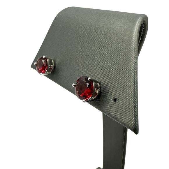 14K White Gold Garnet Stud Earrings with Costco Certificate 1.7 grams - Picture 5 of 8